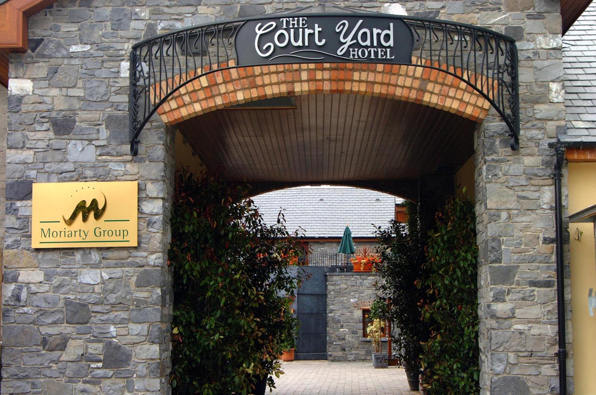 Court Yard Hotel Лейкслип Экстерьер фото